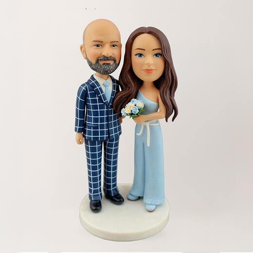 Figurine for Valentine’s Day Gifts